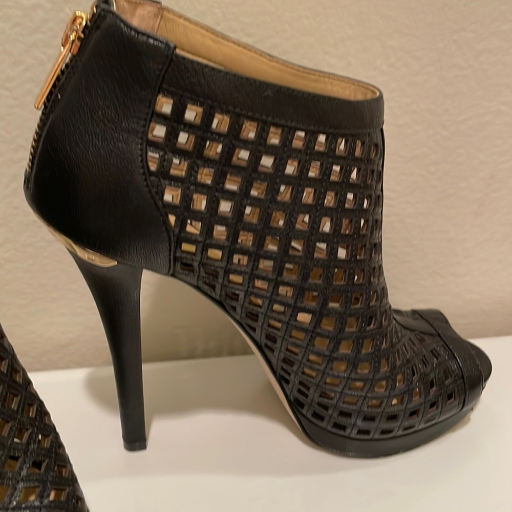 Cute black booties